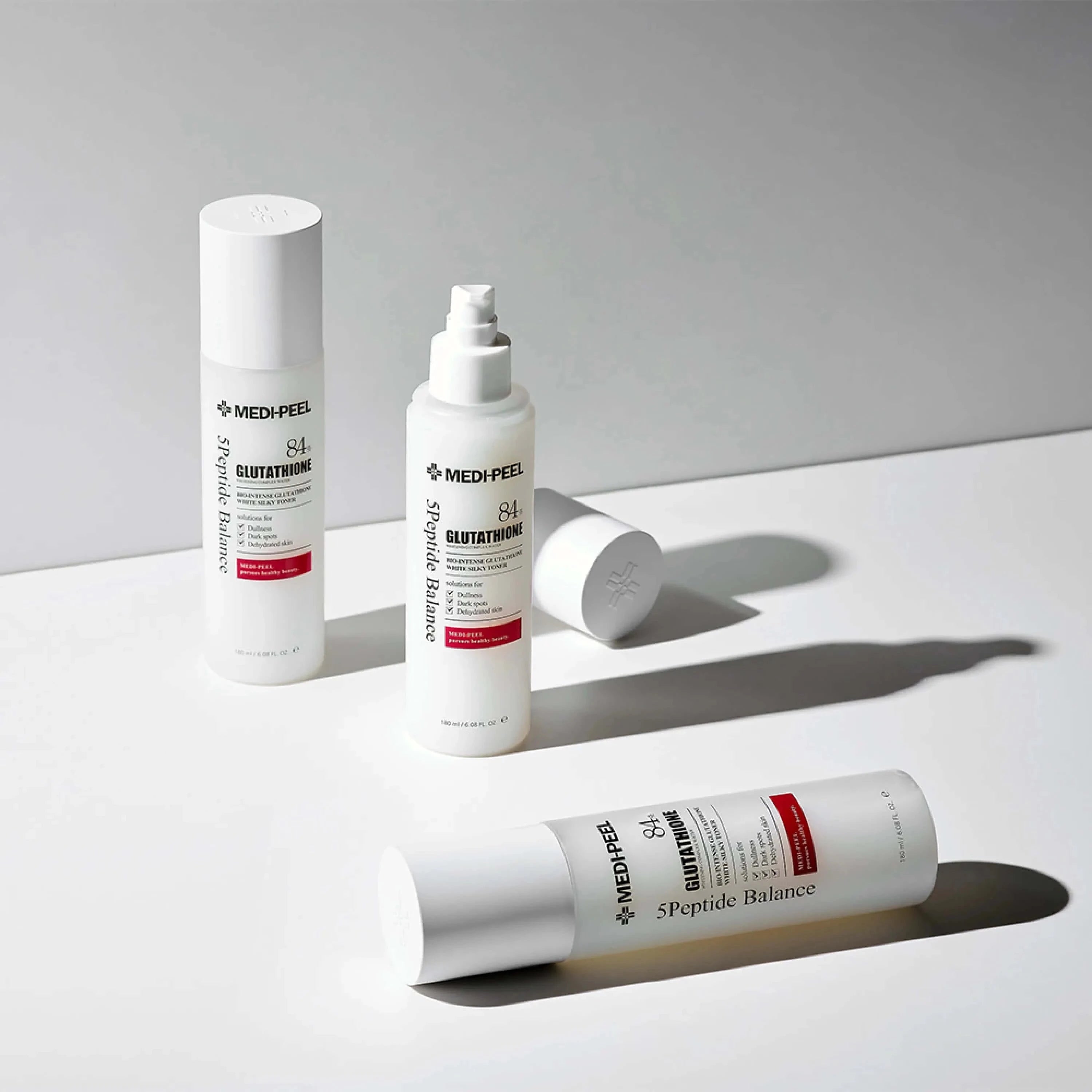 Balinošs toniks ar glutationu MEDI-PEEL Bio-Intense Glutathione White Silky Toner