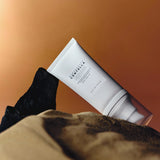 Izgaismojošs saules krēms SKIN1004 Madagascar Centella Tone Brightening Tone-Up Sunscreen SPF50+ PA++++